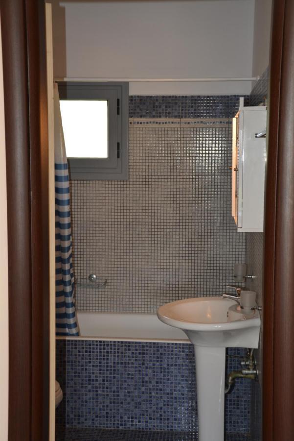 Lotus Sea View Studio Apartment 2 リクスリオン エクステリア 写真